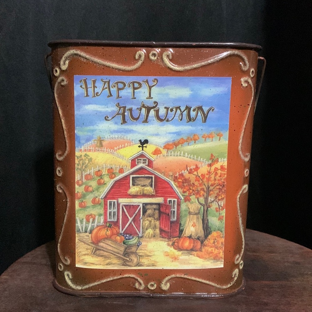 HAPPY AUTUMN 🍂 DECORATIVE METAL TIN WITH HANDLE